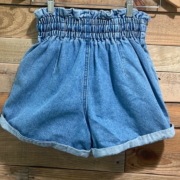 Jean shorts forever 21 - Picture 2 of 6